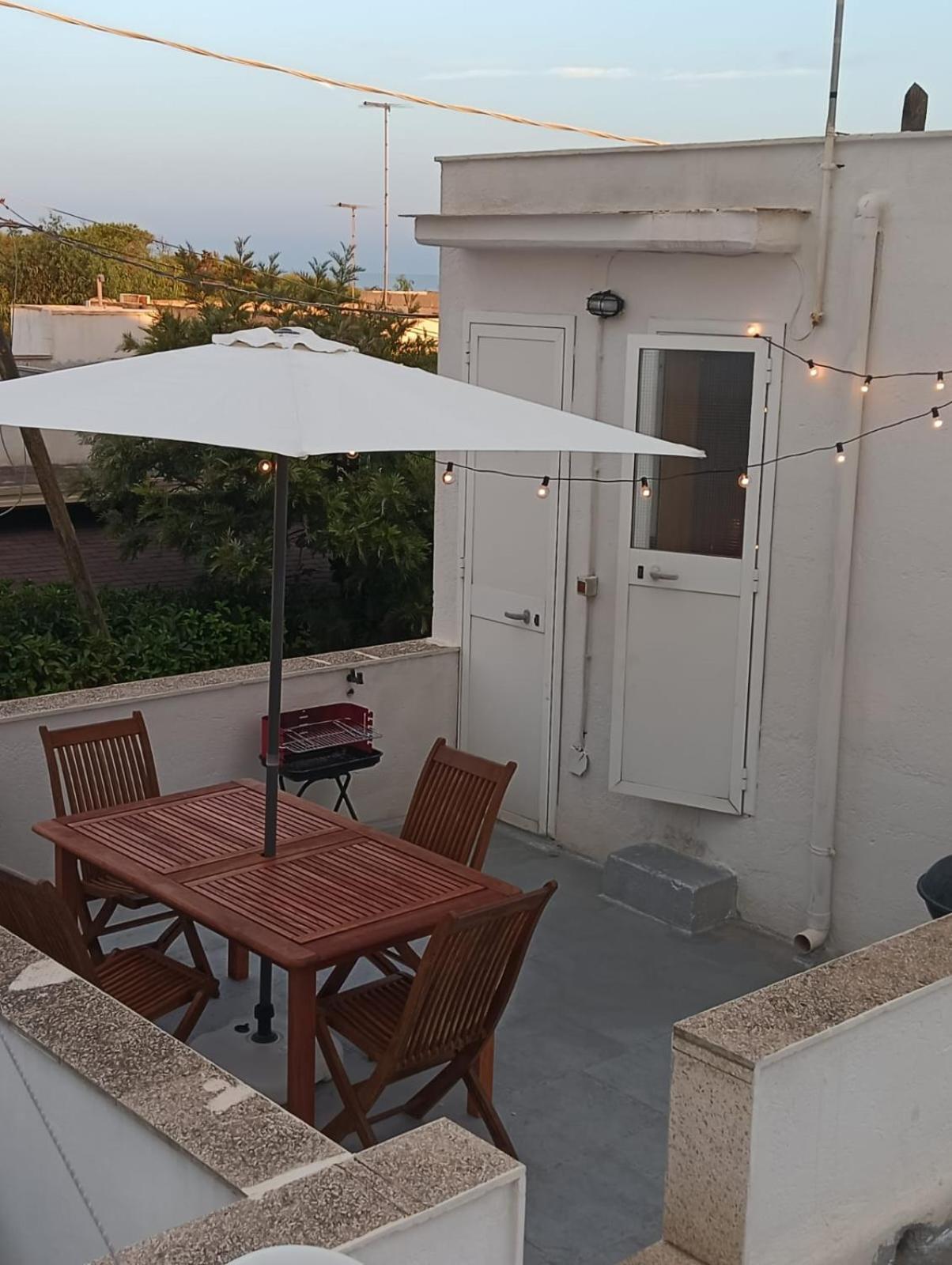 Casa Gialla Mare Del Salento Maruggio Bagian luar foto